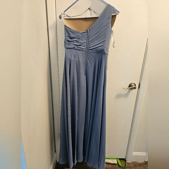 David's Bridal Bridesmaid Dress - Picture 2 of 4